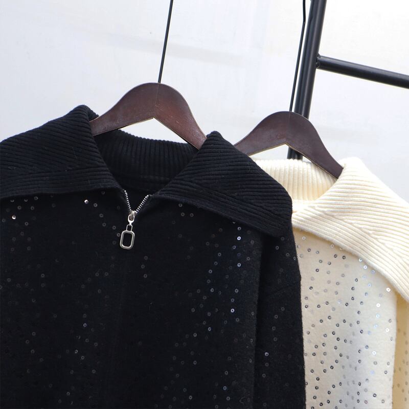 【outer】スパンコール付きニットカーディガン Q7438