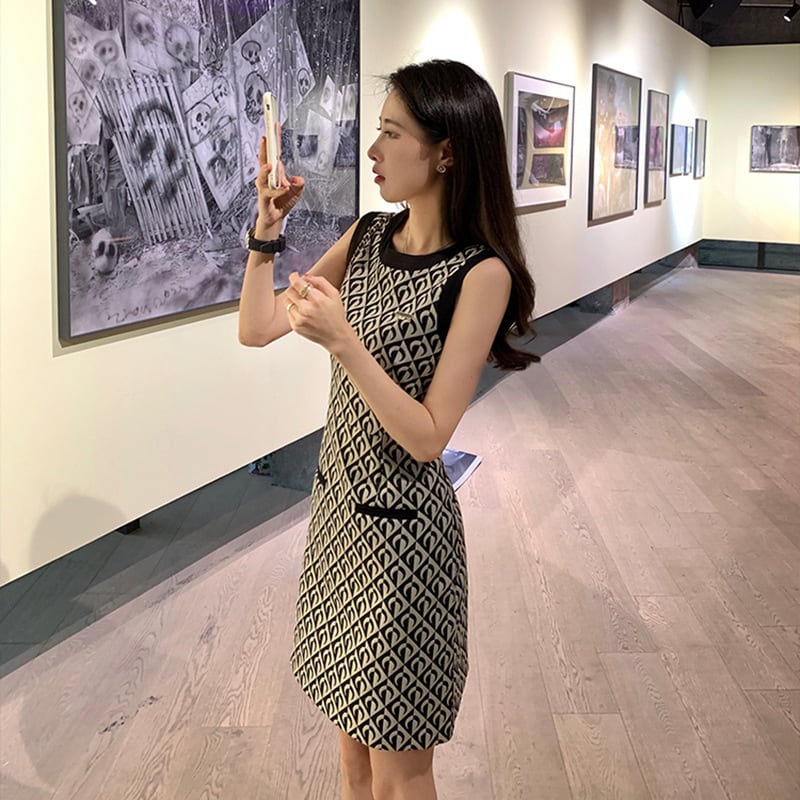 【dress】女子力アップ!気質満点ノースリーブ着痩せ高級感レディースニットワンピース G14886