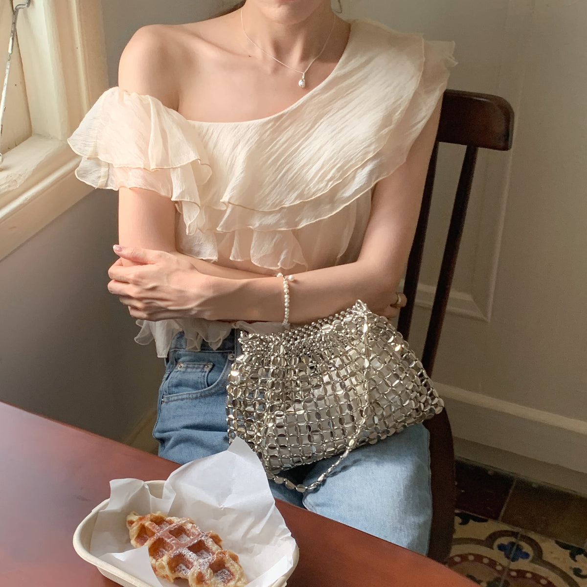 【tops】フリルオフショルダーブラウス　M29771