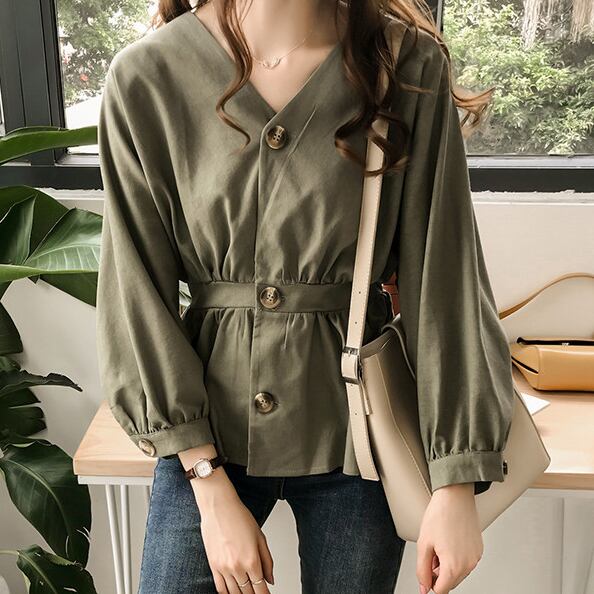 【tops】好感度満載!Vネック長袖ギャザーウェスト絞り無地ブラウス