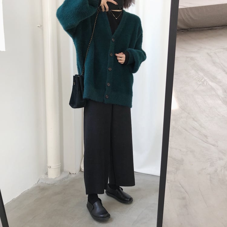 【outer】Vネックシャギーニットカーデ　M26229