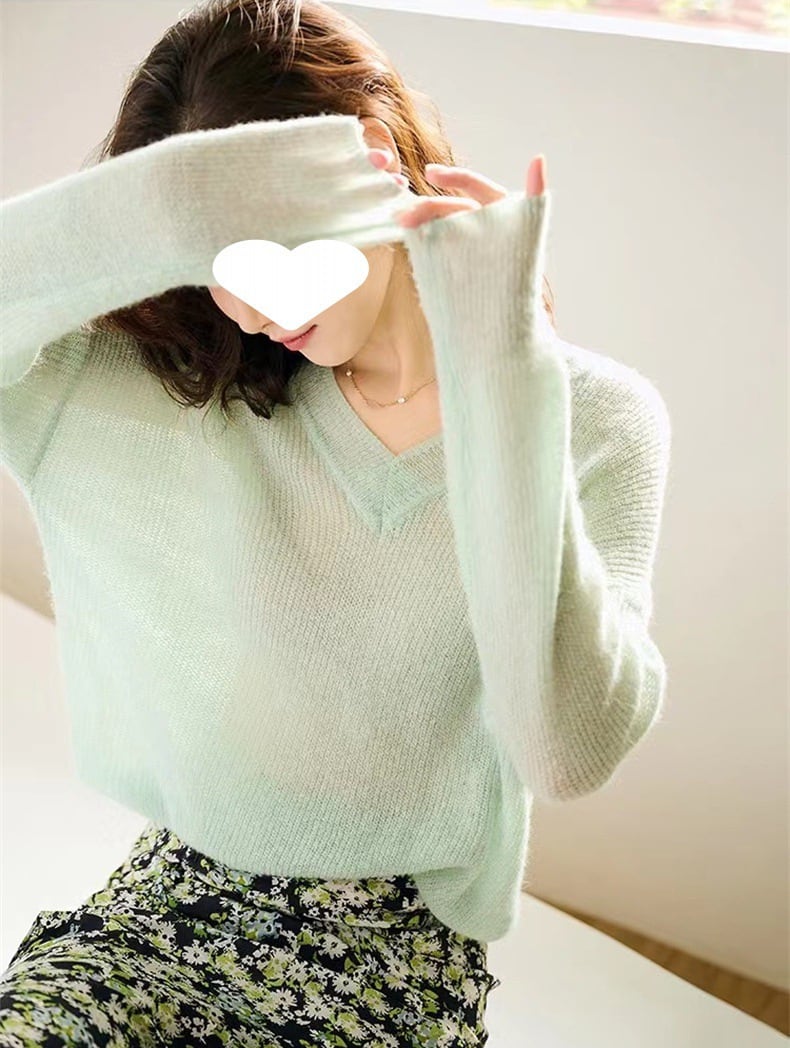 【tops】Vネック無地ニットセーターG20318