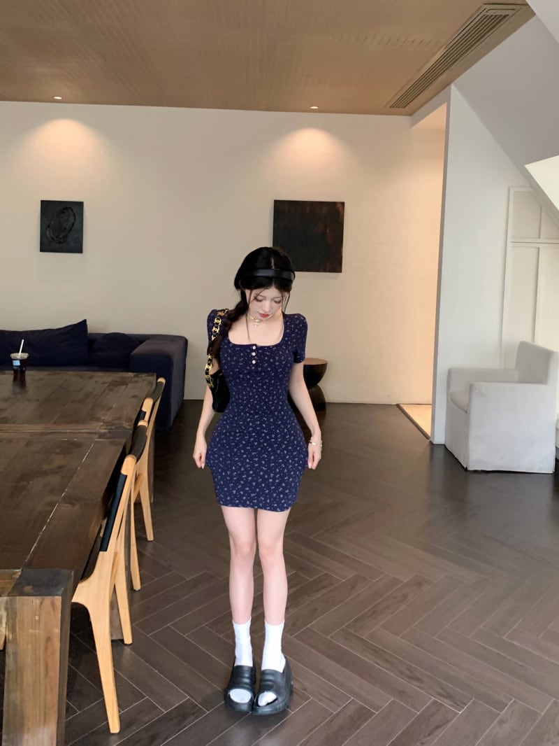 【dress】バックレスワンピース　M24787