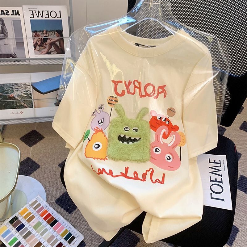 【tops】半袖キャラクターＴシャツF7354