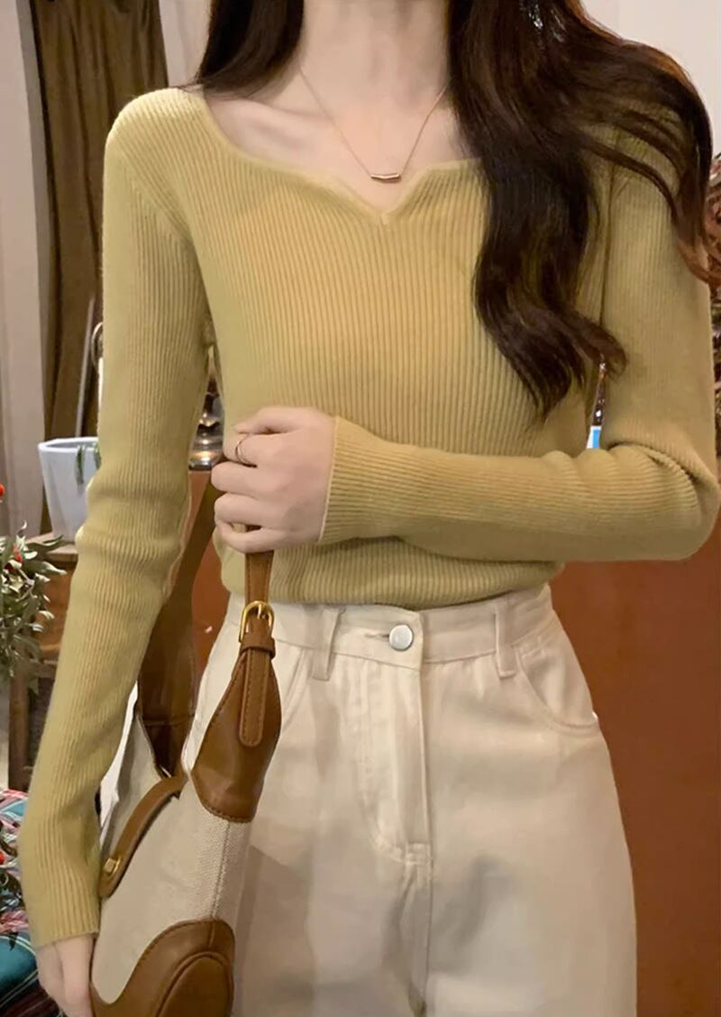 【tops】Vネックニットトップス　M18569