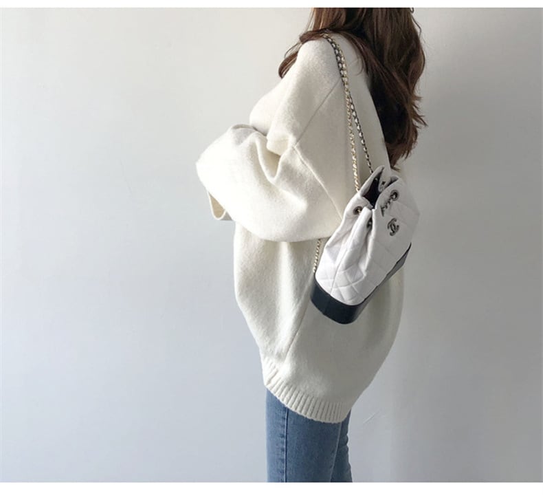 【tops】Vネックニットセーター　M25615