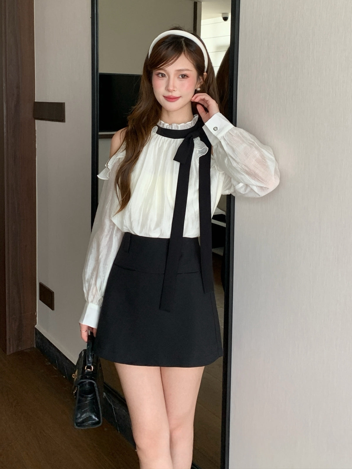 【tops】リボン付きオフショルダートップス Q8939