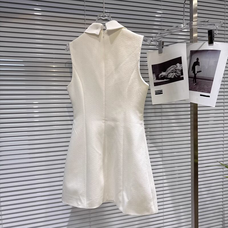 【dress】3色展開ベストワンピース Q7890