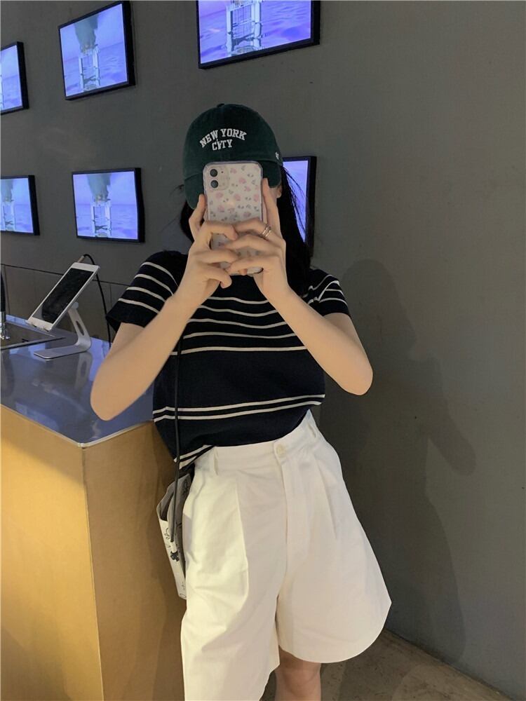 【tops】ストライプ柄ニットトップスG21082