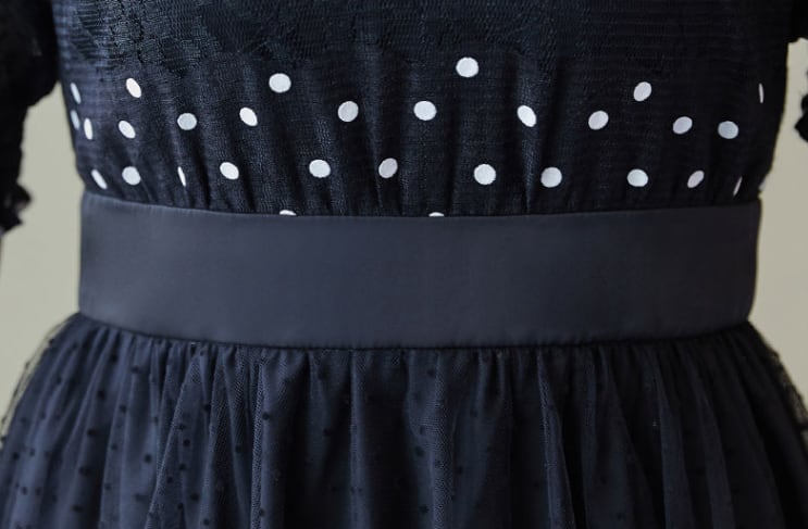 【dress】好感度UP!気質満点フェミニンレース体型カバードット柄ワンピース G0506