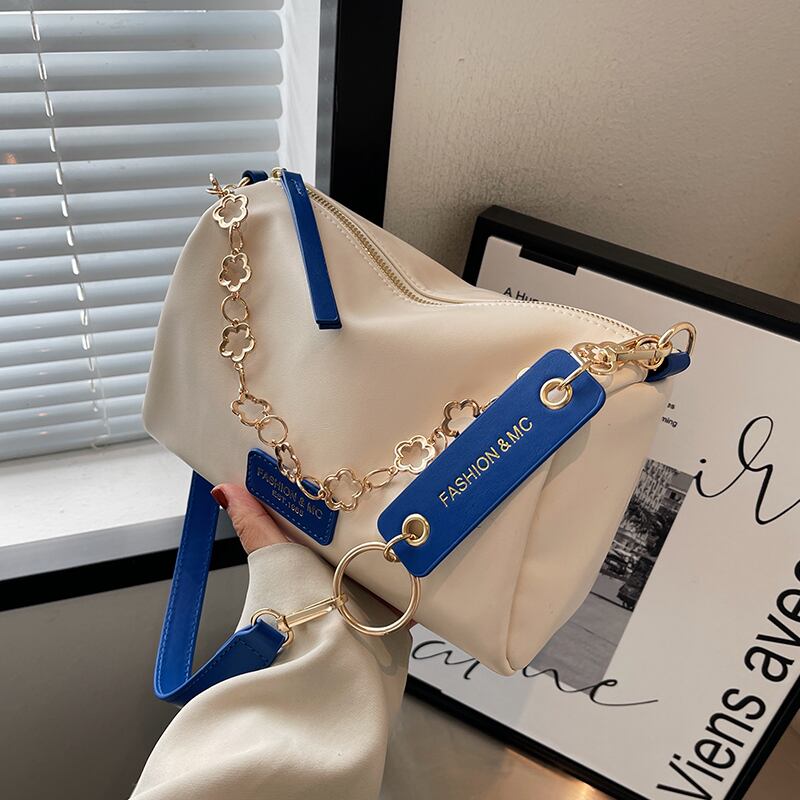 【小物】ファッション 高級感シンプル合わせやすい高品質オシャレ肩掛け斜め掛けG5360