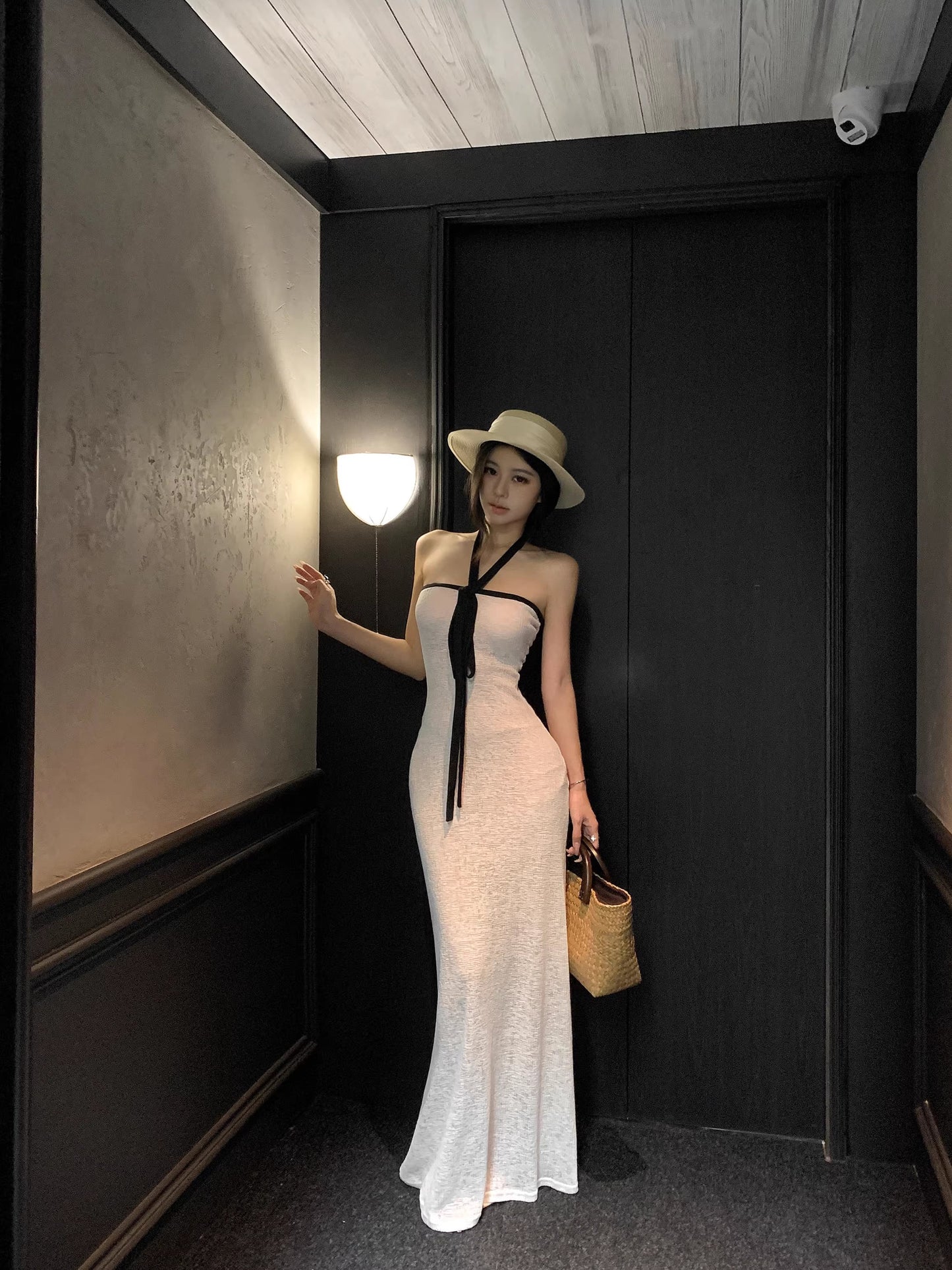 【dress】ホルターネックロングワンピース Q8392