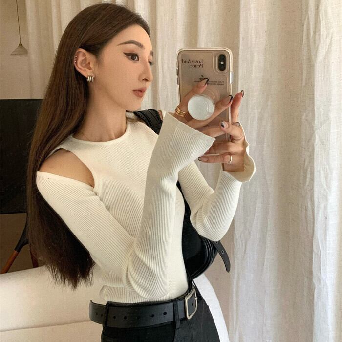 【tops】オフショルダーニットトップス　M27943