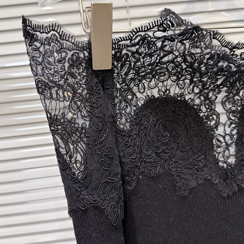 【tops】レースドッキングニットトップス Q7452