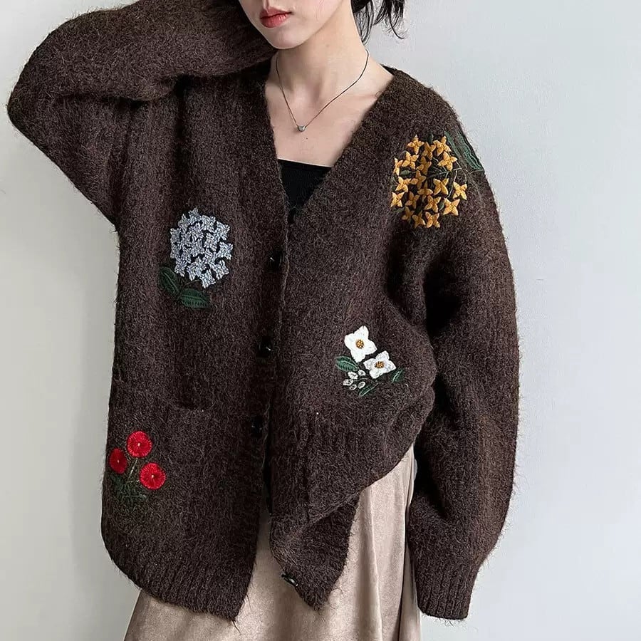 【outer】フラワー刺繡ニットカーディガン Q6972