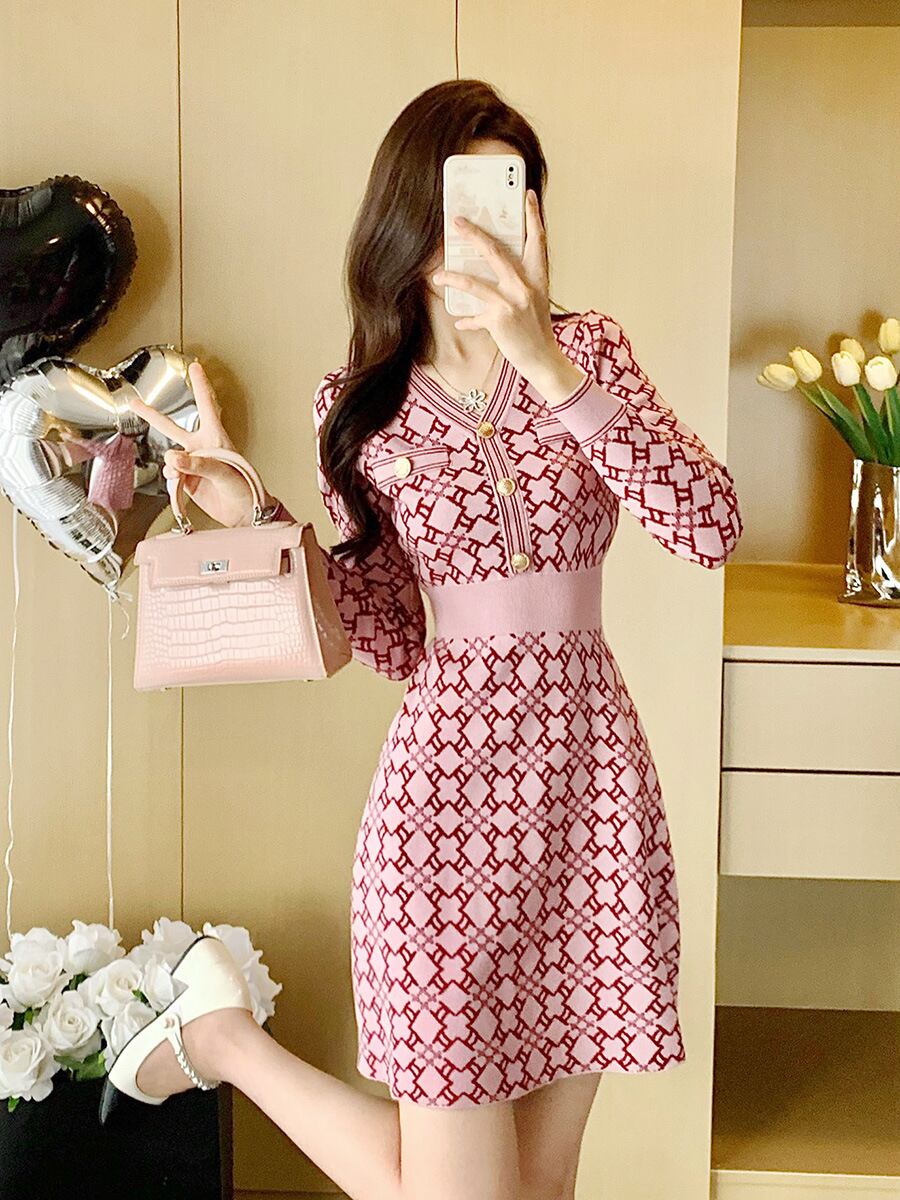 【dress】Vネックニットワンピース　M28425