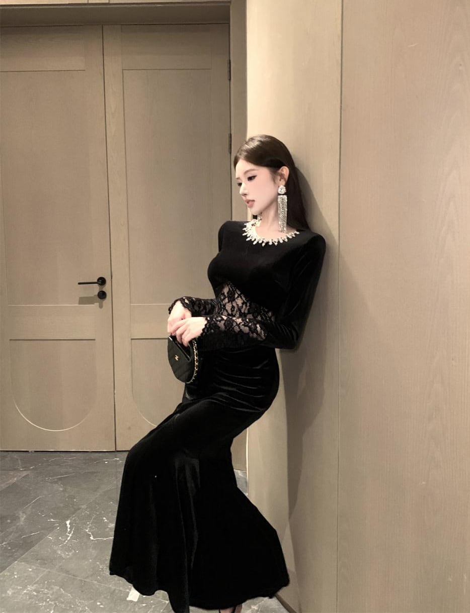 【dress】スパンコール付きレースドッキングベルベットワンピース Q7424