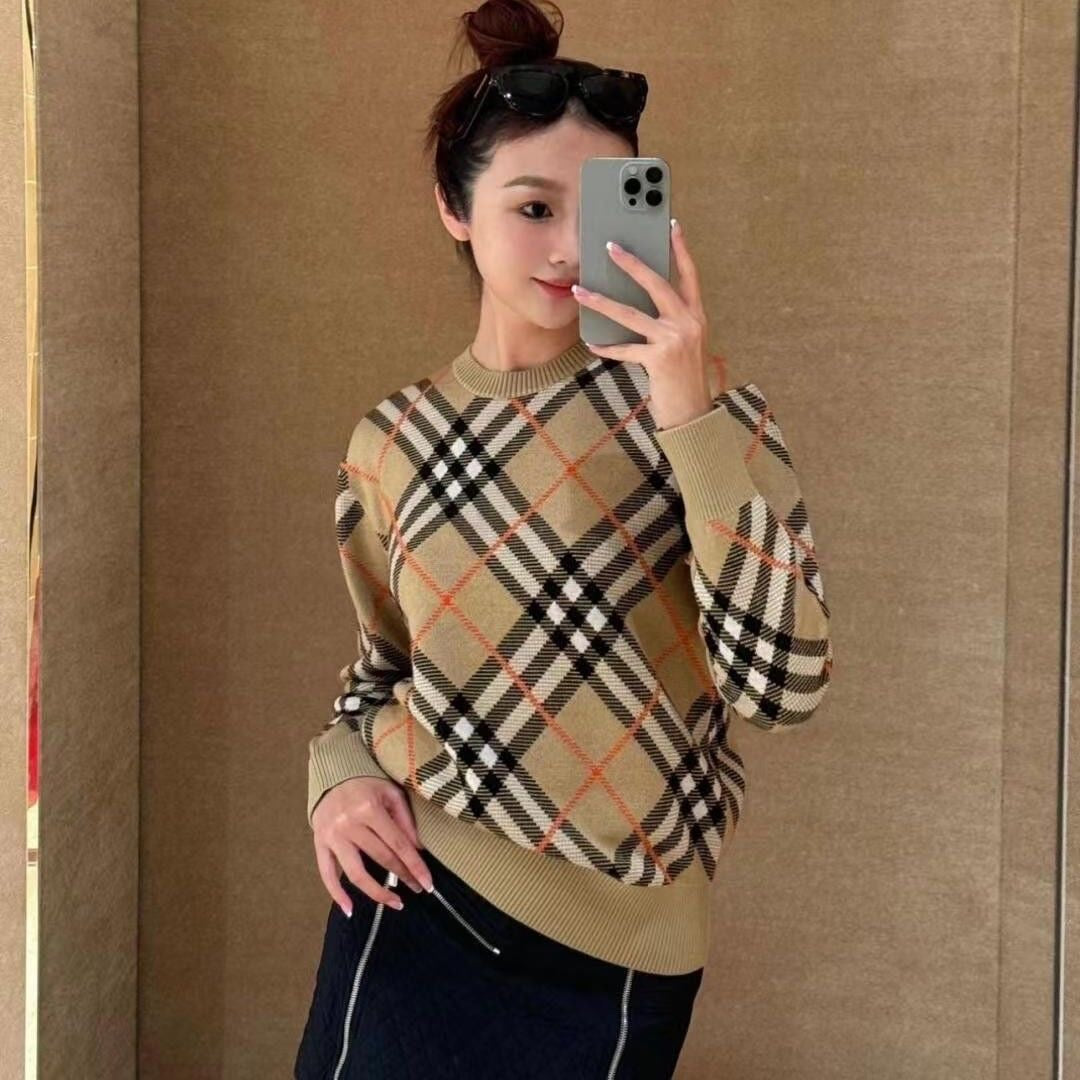 【tops】ラウンドネック長袖ニットセーターF8255