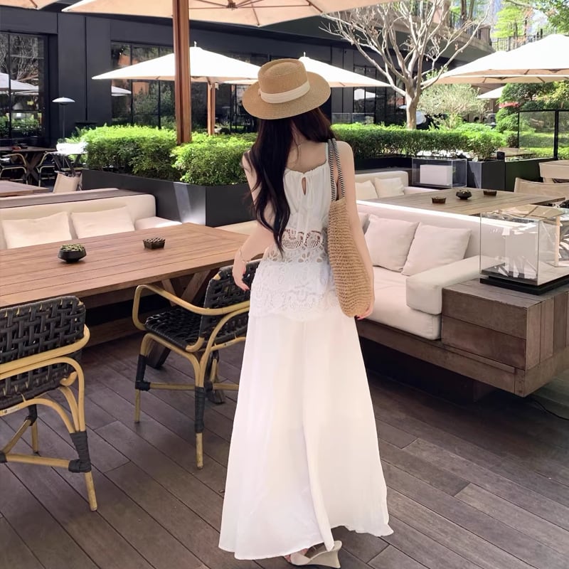 【dress】レースカットワークドッキングキャミワンピース Q8481