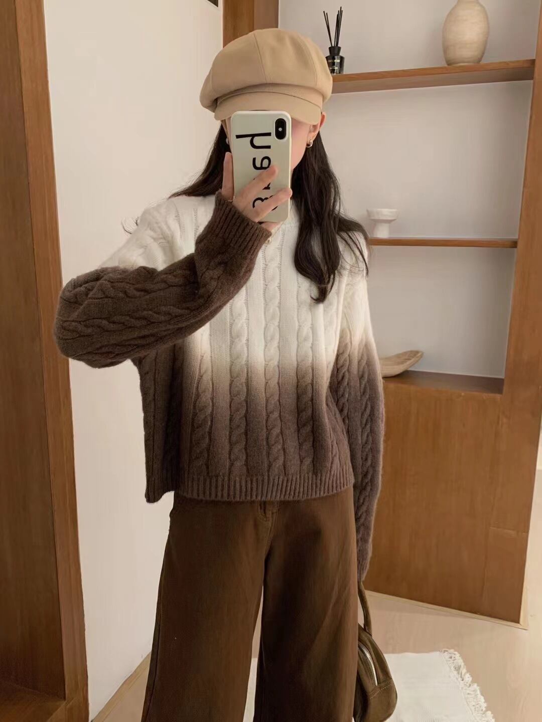 【tops】グラデーションニットセーター　M18708