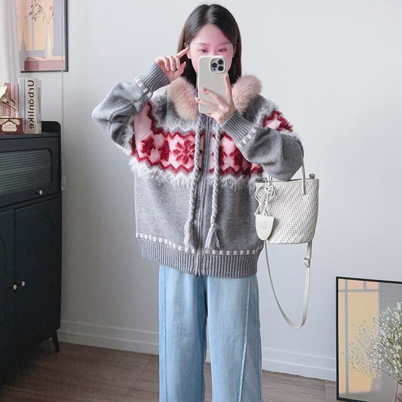 【outer】ファー付きニットカーディガン Q7129