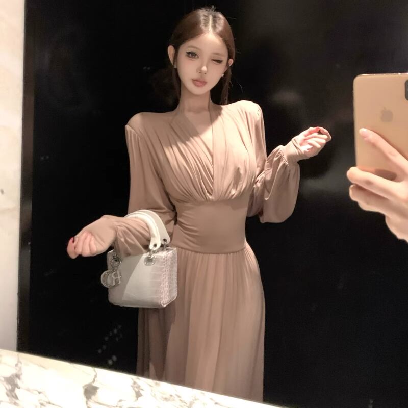 【dress】クロスネックロングワンピース Q7014