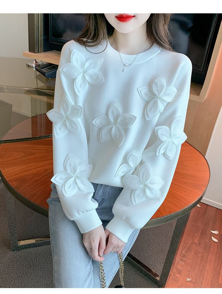 【tops】ビジュー立体フラワープルオーバー　M29139