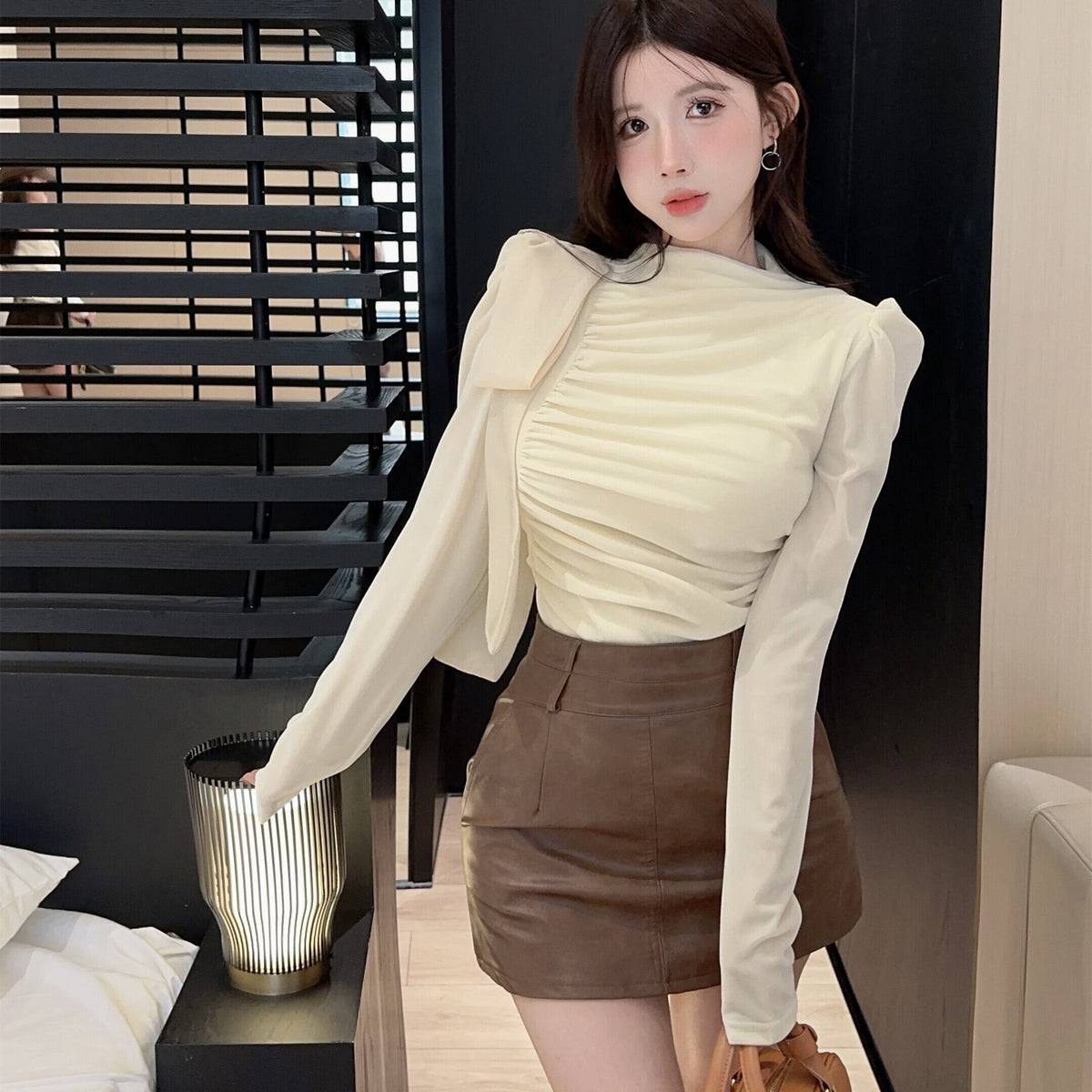 【tops】ギャザーリボン付きトップス　M28567
