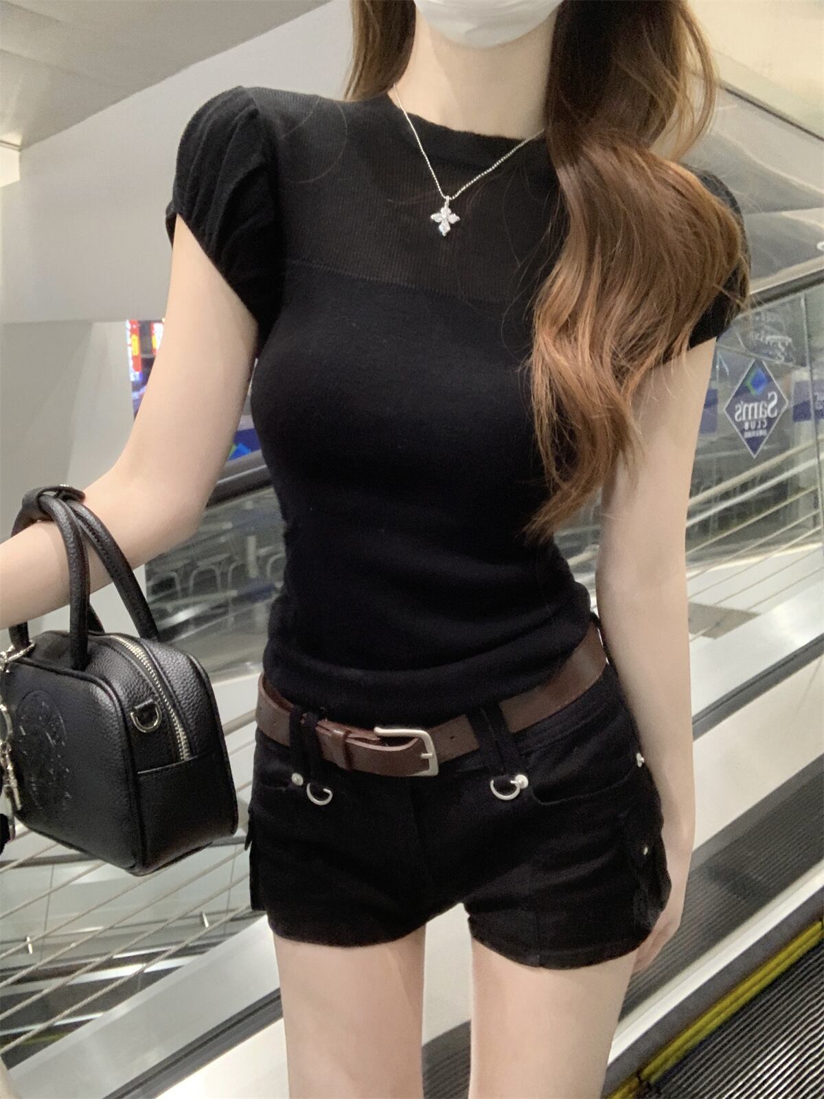 【tops】パフスリーブニットトップス　M29600
