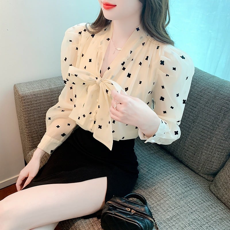 【tops】リボン付きブラウス　M29372