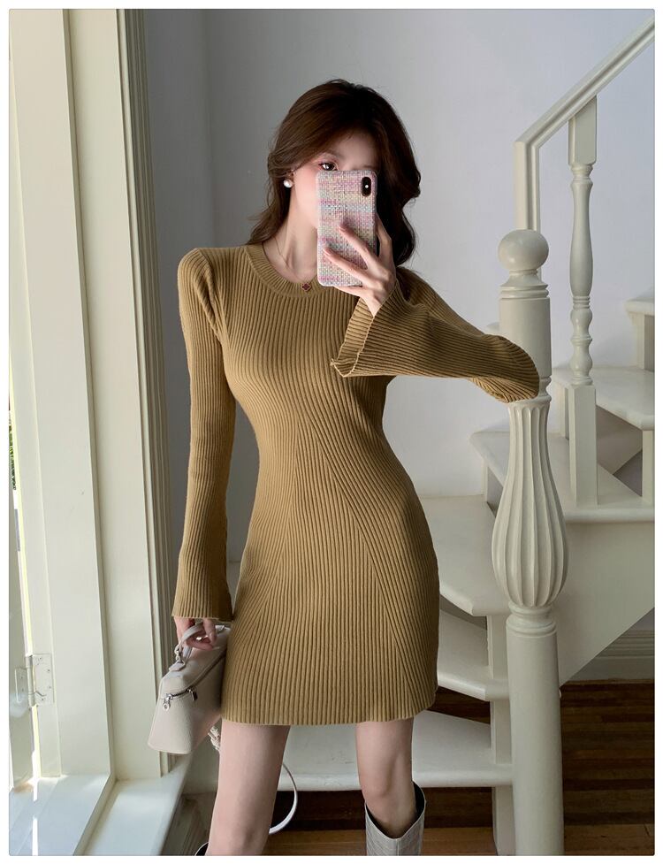 【dress】フレアスリーブニットワンピース　M28209