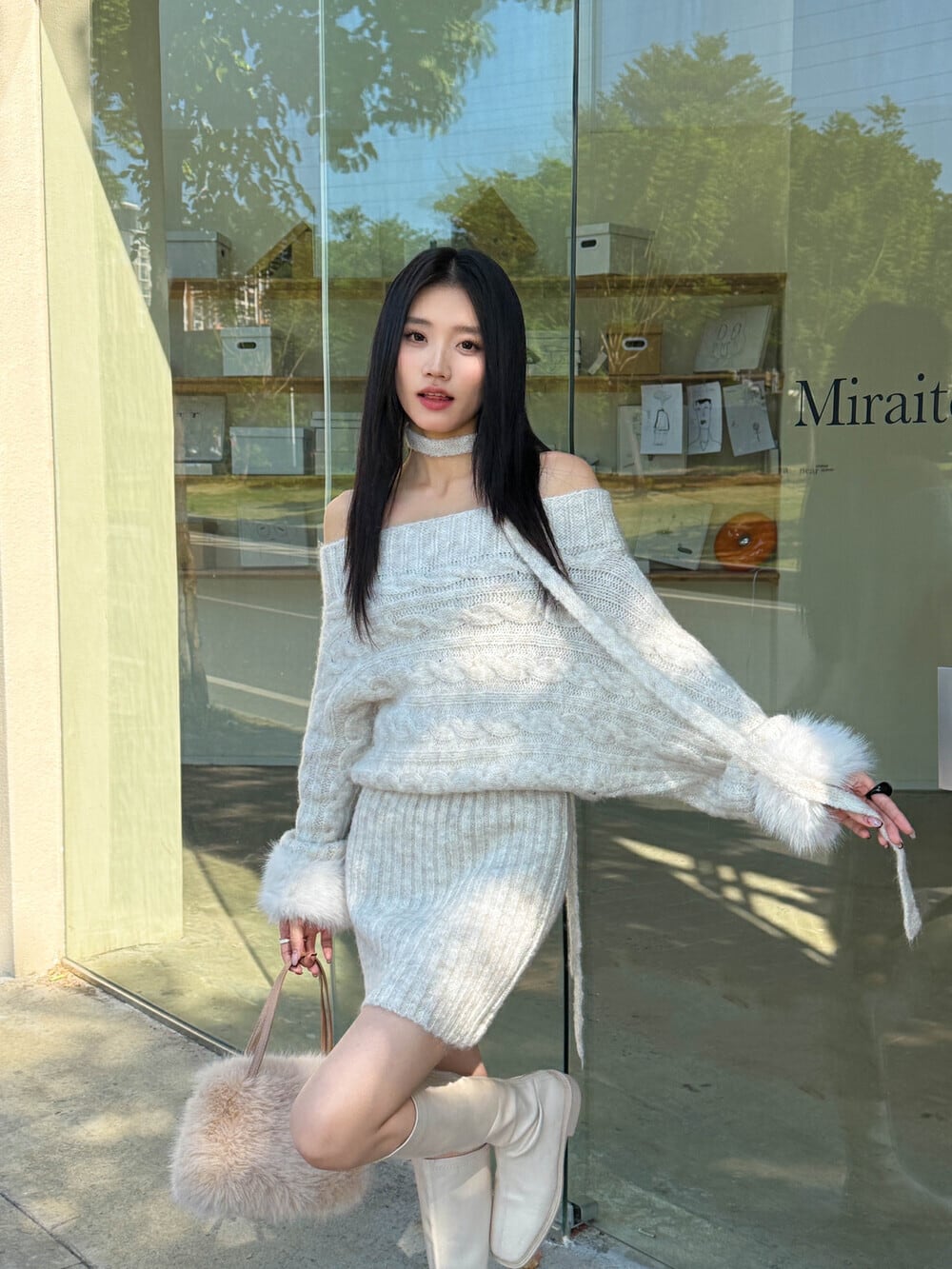 【dress】チョーカー付袖ファーオフショルダーニットワンピース　N2892