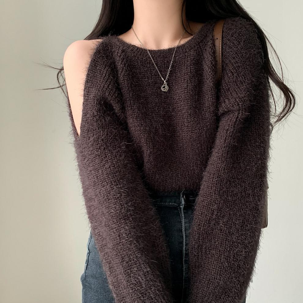 【tops】オフショルダーニットセーター　M26349