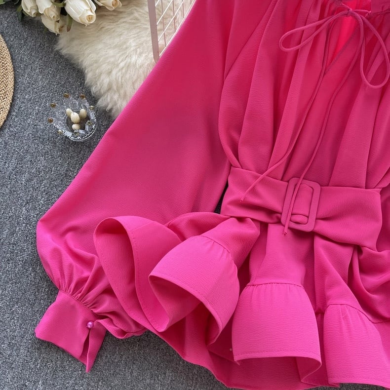 【tops】ウェスト絞りフリルブラウスF6982