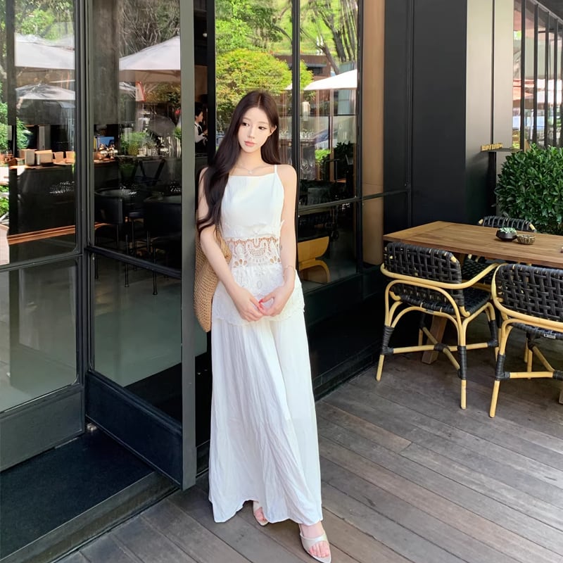 【dress】レースカットワークドッキングキャミワンピース Q8481