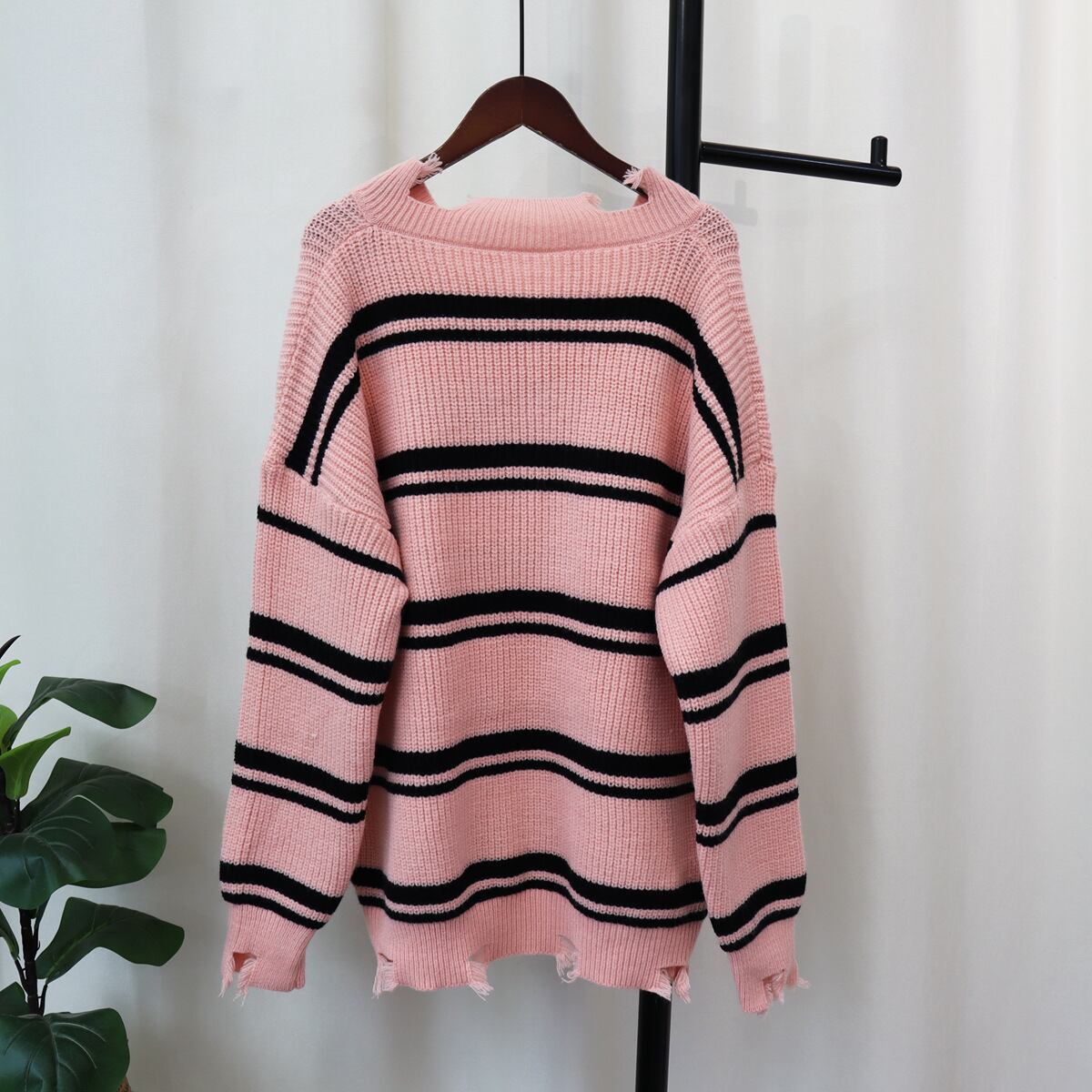 【tops】ボーダー柄ニットセーター　M18675