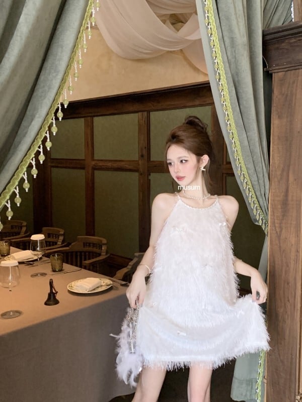 【dress】ビジューホルターネックワンピース　M24775