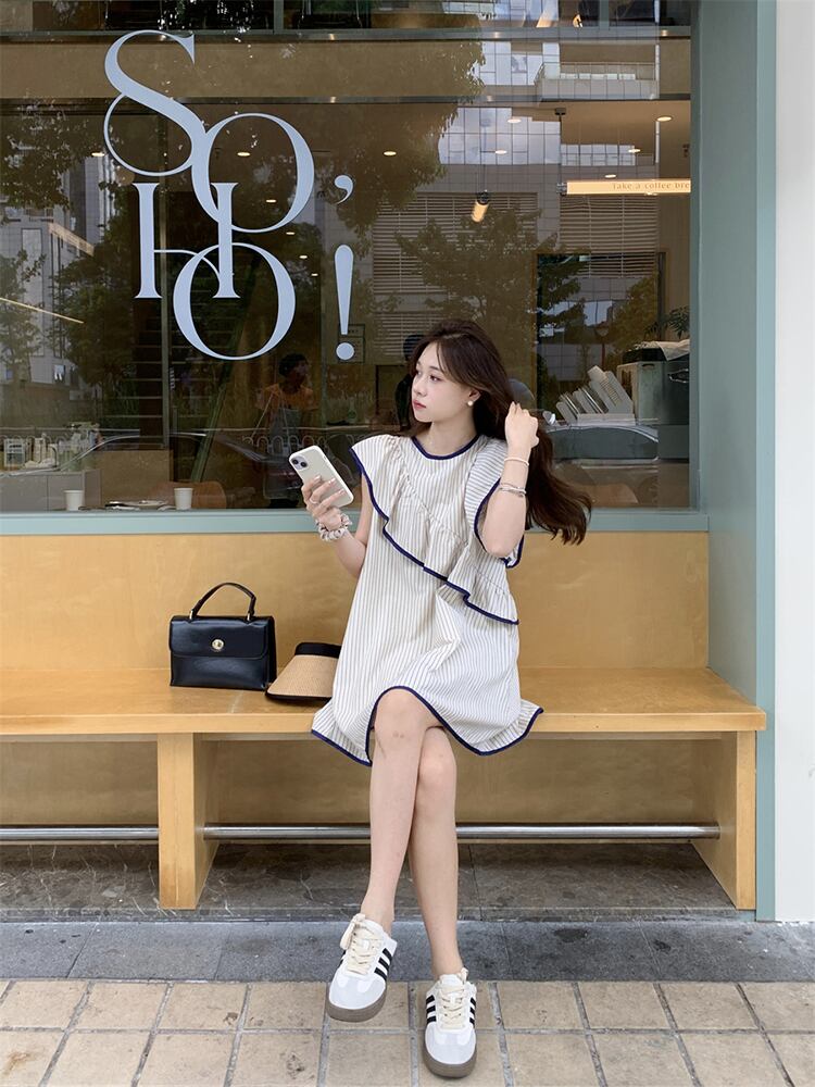 【dress】フリルストライプ柄ワンピース G20203