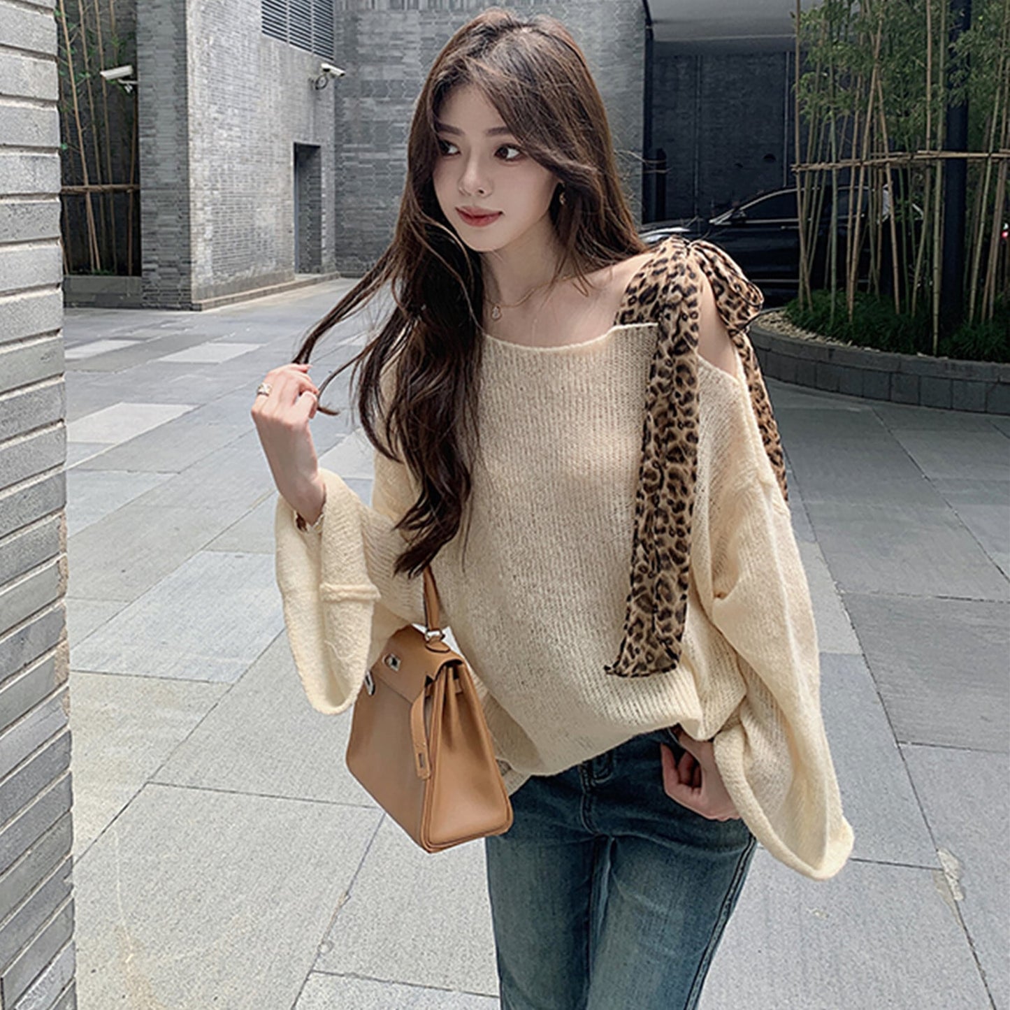 【tops】ヒョウ柄ショルダーリボンニットトップス　N3333