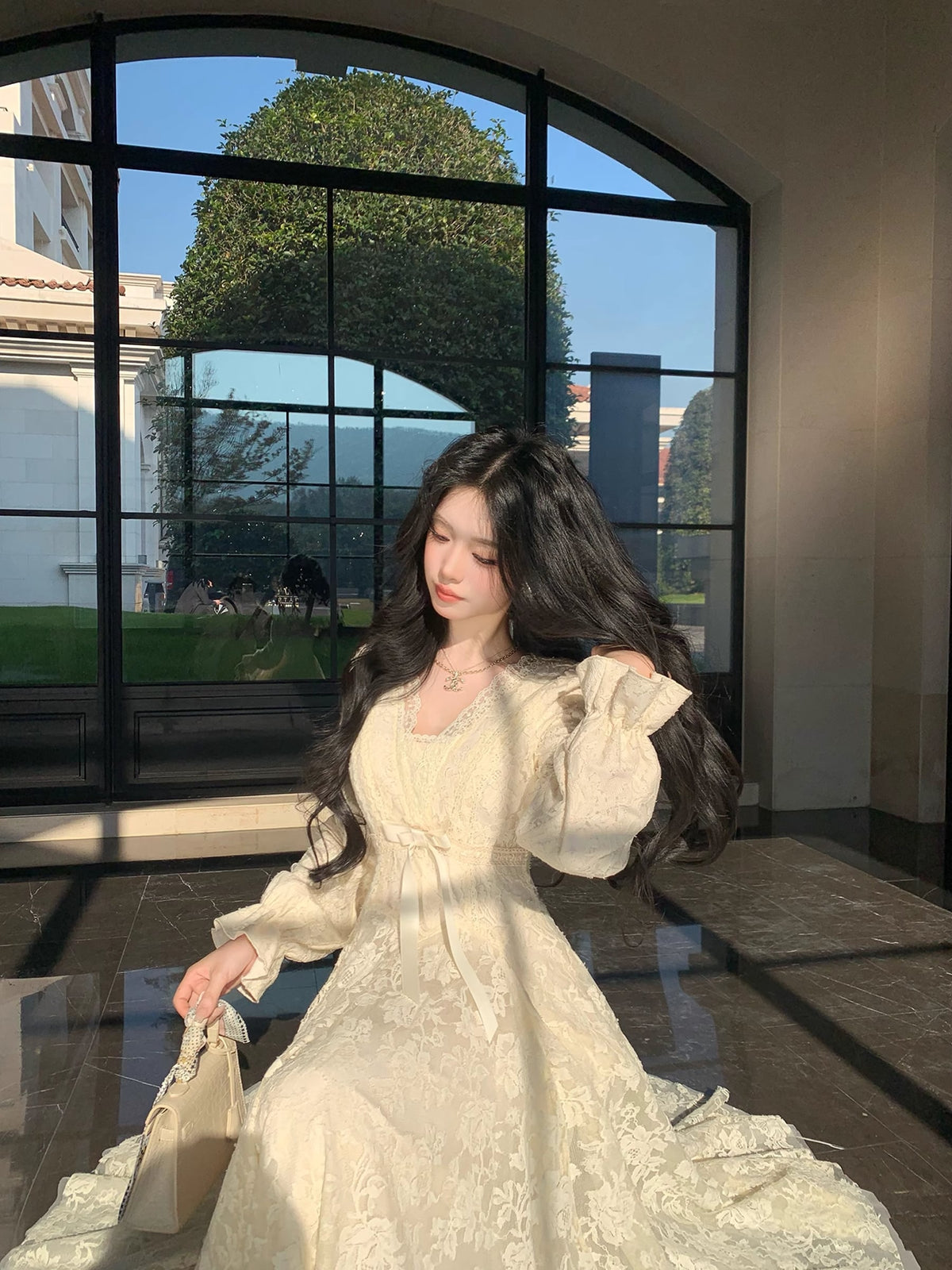 【dress】Vネックロングレースワンピース Q7563