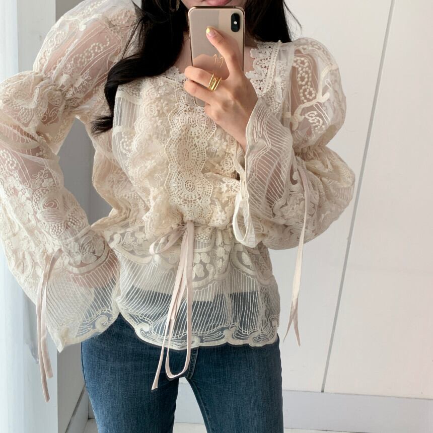 【tops】女性力を高める〜スクエアネックパフスリーブファッションレースブラウス