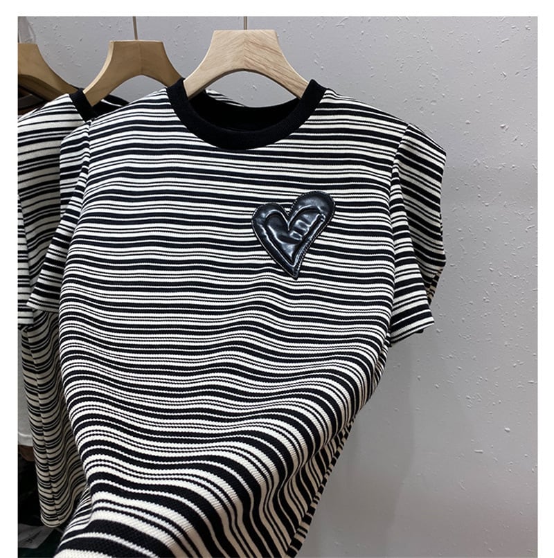 【tops】ストライプ柄TシャツG21369