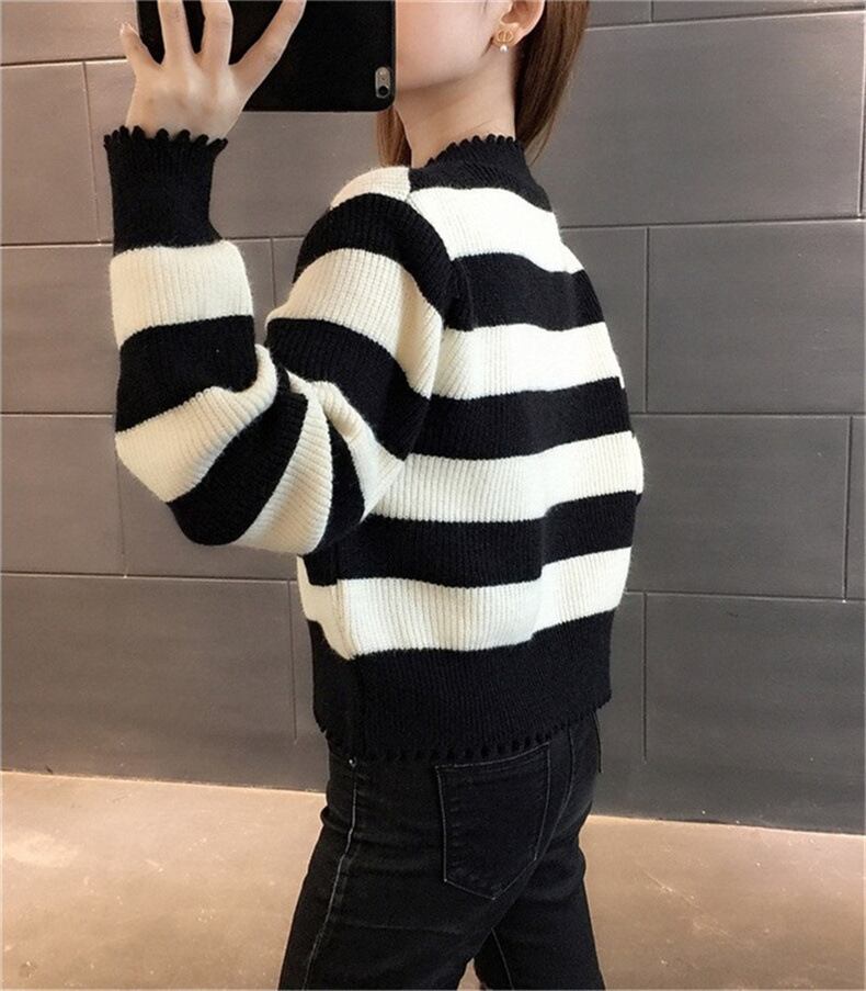 【tops】ボーダー柄ニットセーター　M27558