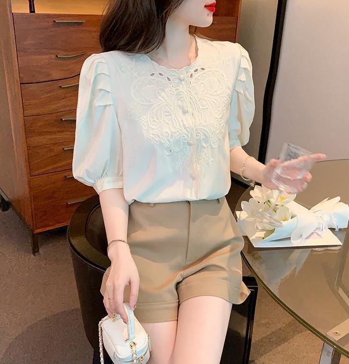 【tops】透かし彫りブラウスF7502