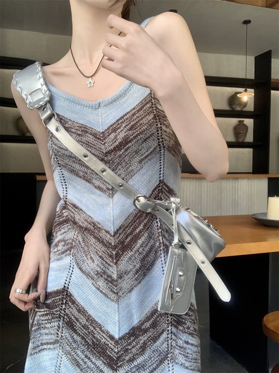 【dress】ストライプ柄ニットキャミワンピース G21561