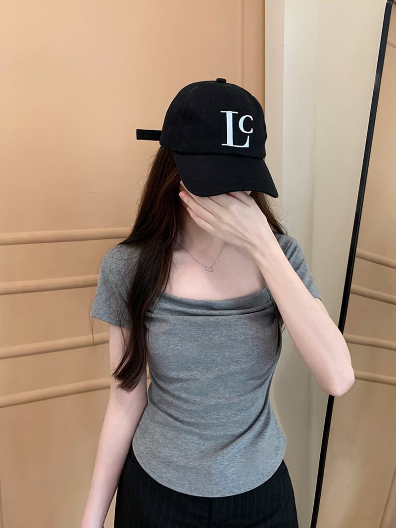 【tops】スクエアネックギャザーTシャツG21558
