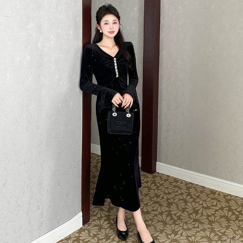 【dress】Vネックベルベットロングワンピース Q7502