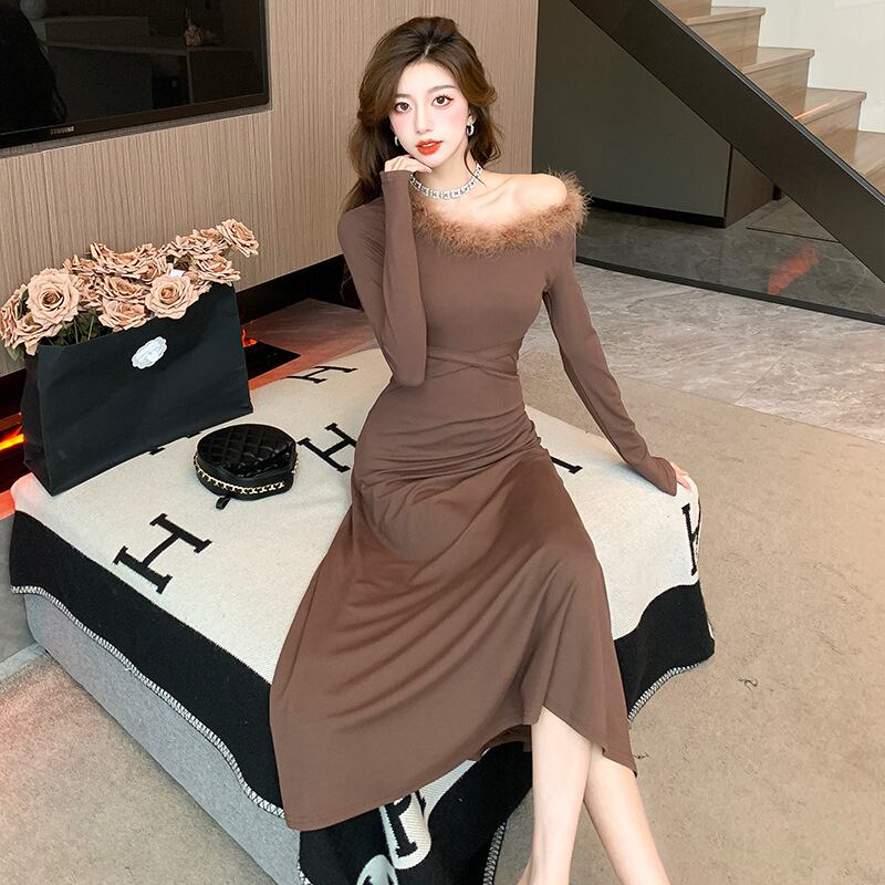 【dress】ファーネックニットワンピース　M18254