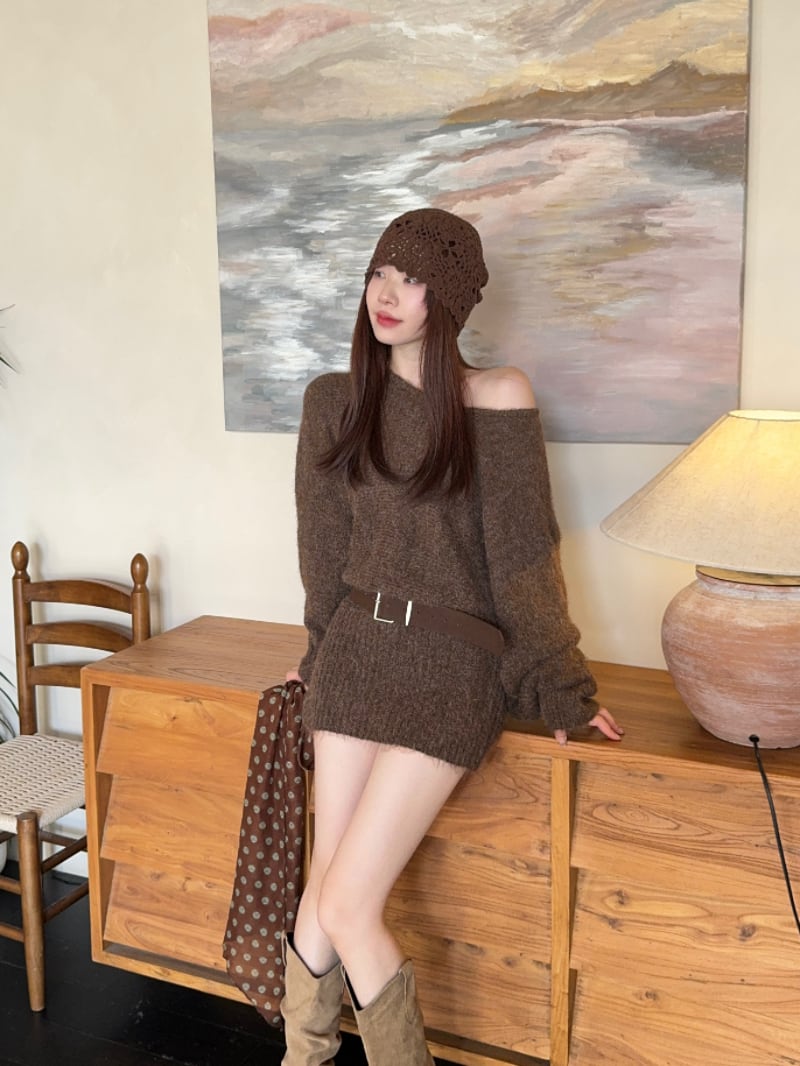 【dress】オフショルニットミニワンピース　N3359