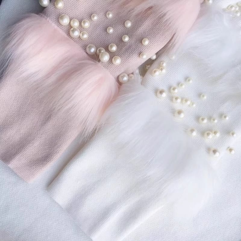 【dress】袖ファーパールニットワンピース　M19363